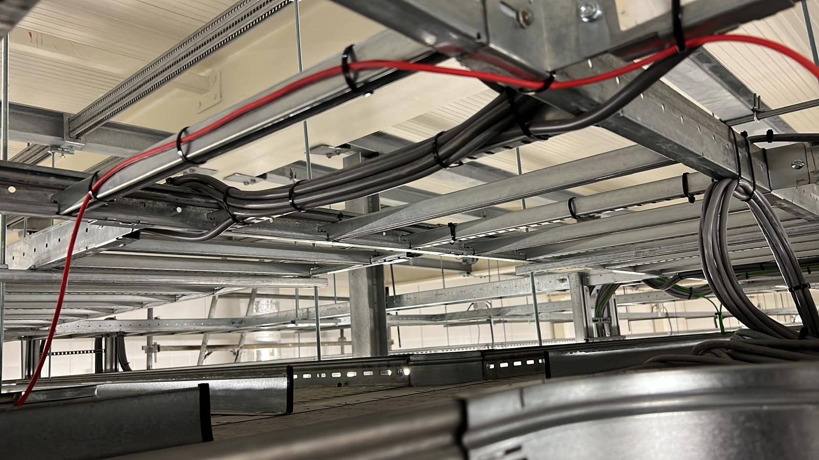 Professionele kabelgoten installatie